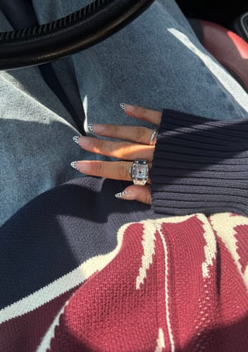 Review by Ava T., Montreal